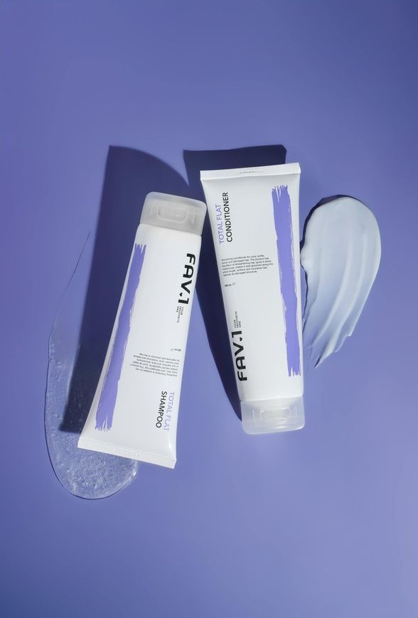 Розгладжуючий кондиціонер FAV.1 TOTAL FLAT CONDITIONER 250 ml FV008 фото